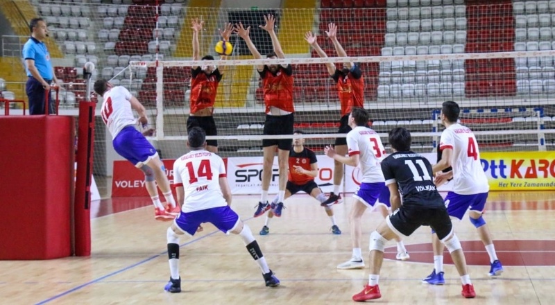 Voleybol 2. Lig Erkekler Yarı Final heyecanı sona erdi