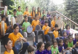 “Vurmalı Çalgılar Festivali”ne katıldılar