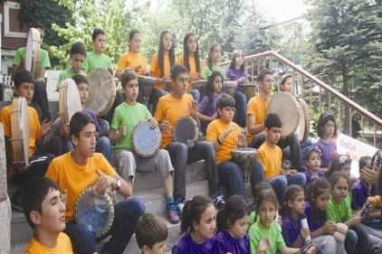 &#8220;Vurmalı Çalgılar Festivali&#8221;ne katıldılar