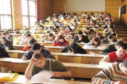 Yabancı dil sınavı yapıldı