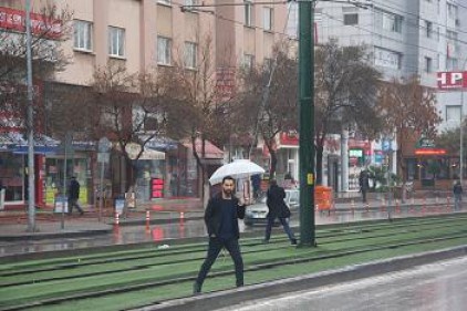 Yağmur, yalnızca çiftçinin değil hepimizin yüzünü güldürdü