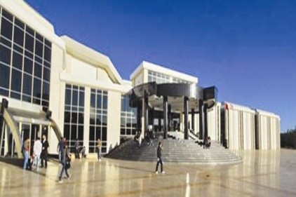 Yakın Doğu Üniversitesi uzaktan eğitim merkezi kurdu