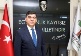 “Yaktığı bağımsızlık meşalesiyle tarihe ışık tuttu“