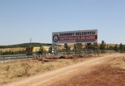 Yamaçtepe Mahallesi’nde yol açma çalışmalarını sürdürüyor