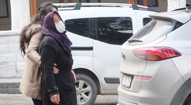 Yangında ölenlerin cenazeleri ailelerine teslim edildi