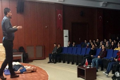 Yanlış müdahale, kişiye fayda yerine zarar verir