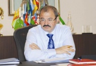 Yapısal reformları hayata geçirmelidir