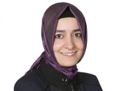 Yaralıları ve aileleri ziyaret etti
