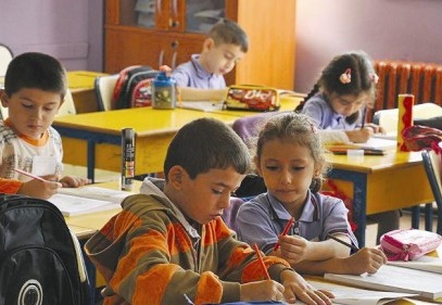 Yardımcı kitap kullanılmayacak