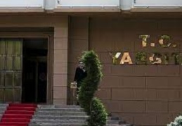 Yargıtay mağdur olan kadının, ekonomik durumu iyi olsa da tedbir nafakası alacağına hükmetti