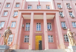 Yargıtay üyesi: Yargıda her tarikatın WhatsApp grubu var”