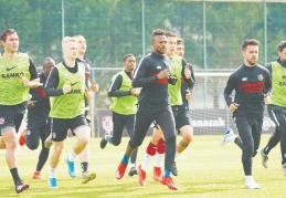 Yarın, takım halinde antrenmanlar başlayacak