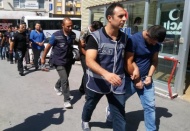 Yasa dışı bahis oynatanlar göz altına alındı