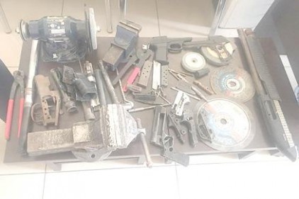 Yasadışı silah üretimi ve satışı yapan şahıslara operasyon