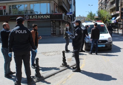 Yasaklara uymayan 2 bin 261 kişiye ceza