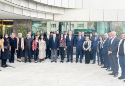 Yaşanan sorunların kaynağında hükümetin yanlış politikaları var