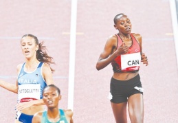 Yasemin Can, kadınlar 5000 metre finalinde 8. oldu