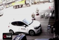 Yaşlı adamın hafriyat kamyonunun altında ezilme anı güvenlik kamerasında