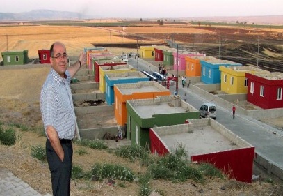 Yaşlı, kimsesiz, engelli ve dul 21 vatandaşa ev yaptırıldı