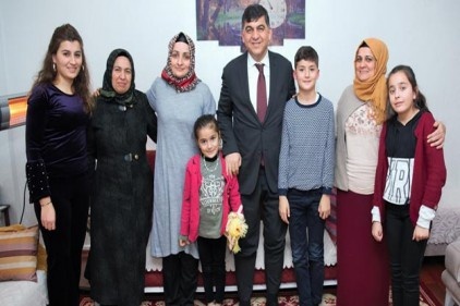 Yaşlı ve yetimler yalnız değil