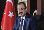 Yatırıma ve üretime de önem veren bir politikacıydı