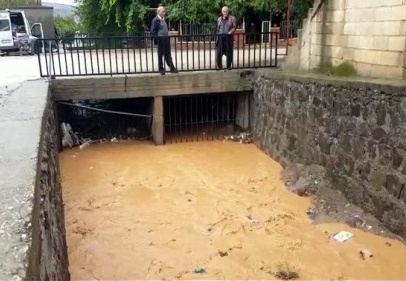 Yavuzeli Çayı'nda, 7 yıl sonra ilk kez yüksek debide su aktı