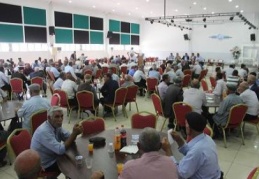 Yavuzeli İlçesindeki protokol, vatandaşlarla bayramlaştı.