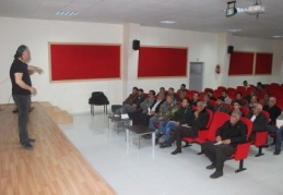 Yavuzeli'nde sandık başkanlarına eğitim verildi