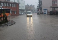 Yavuzeli’nde yağmur yüzleri güldürdü 