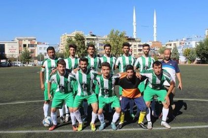 Yavuzelispor liderliğe koşuyor