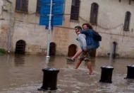 Yayalar yürünmekte zorlandı