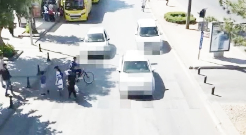 Yayalara yol vermeyen 67 sürücü ve araç plakasına ceza kesildi