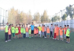 Yaz Futbol Okulu açıldı