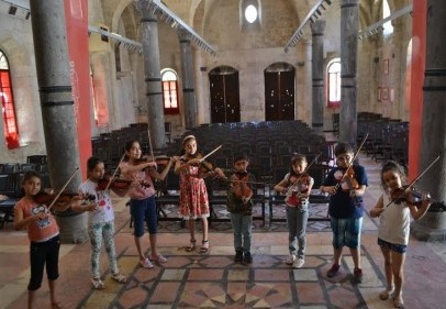 Yaz Kursları Sanat ve Müzik Atölyelerinde eğitimler başladı