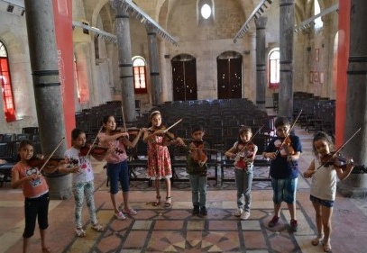 Yaz Kursları Sanat ve Müzik Atölyelerinde eğitimler başladı
