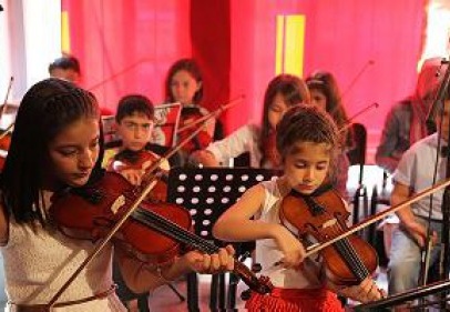 Yaz tatilini, sanat ve müzik atölyelerinde değerlendirdiler