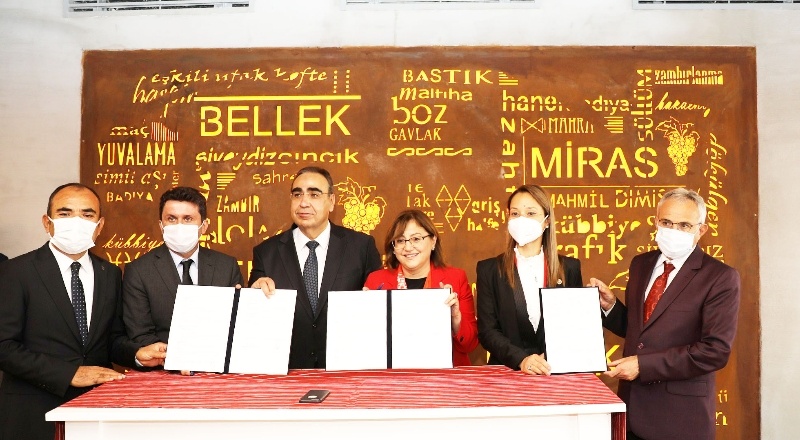 Yazıbağ’daki barınak için potokol imzalandı