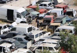 Yediemin otoparkı yedek parça deposuna dönüştü 