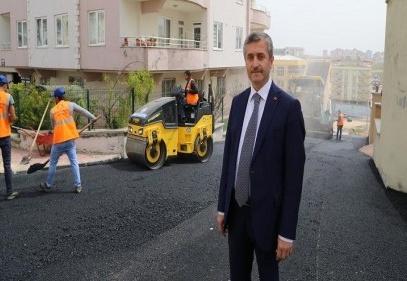 Yeditepe mahallesinde asfalt çalışmaları sürüyor