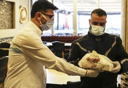 Yeme-içme sektöründe işletmelerin yüzde 25'i iflas sürecinde