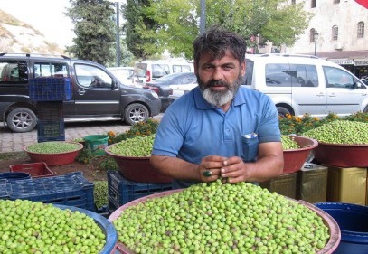 Yemin eden esnaftan mal alınmaz