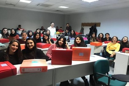 Yemişli Köyü İlkokul öğrencileri için özel kutular hazırlandı