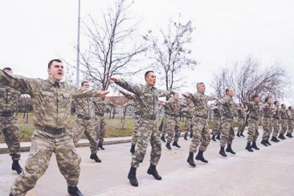 Yeni askerlik sistemi teklifi Meclis Milli Savunma Komisyonu&#039;nda kabul edildi
