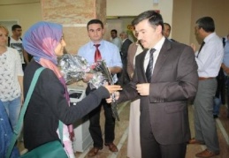 Yeni atanan öğretmenleri Milli Eğitim karşılıyor