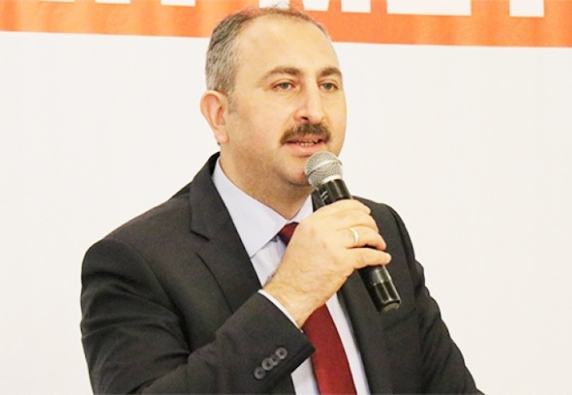 Yeni dönemde de tedbirlere aynı titizlikle uyulmalı