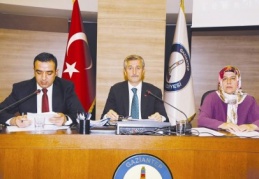 Yeni dönemde görev yapacak meclis üyelerinin seçimi yapıldı