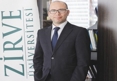 Yeni dünyaya adapte olmak için dil eğitimi şart