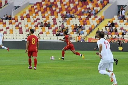 Yeni Malatyaspor hazırlık maçında Gazişehir Gaziantep&#8217;i 2-1 yendi 