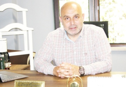 Yeni mezunları istihdam edecek iş sahası çok yok 