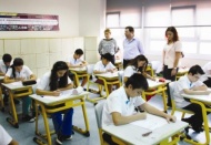 Yeni sınav sistemine uygun Merkezi Okul Sınavları yapılıyor